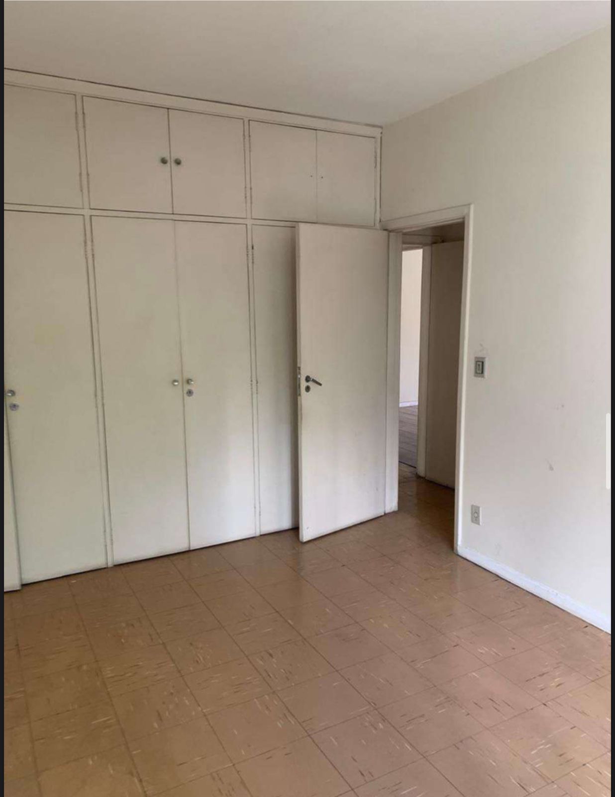 Apartamento à venda com 3 quartos, 141m² - Foto 9