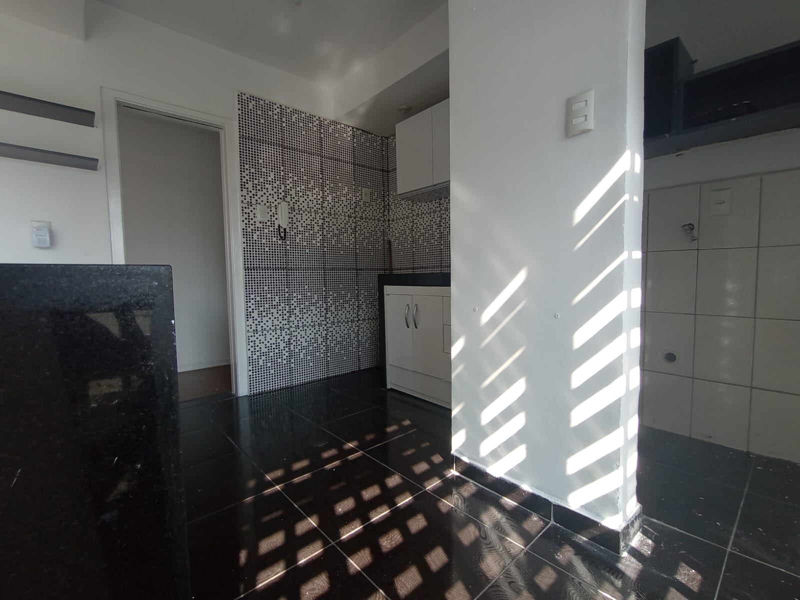 Apartamento à venda com 2 quartos, 69m² - Foto 18