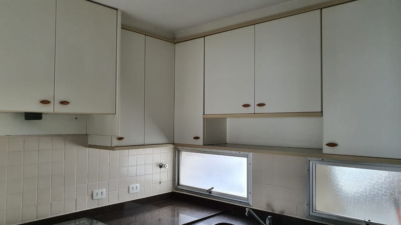 Apartamento à venda com 4 quartos, 195m² - Foto 5