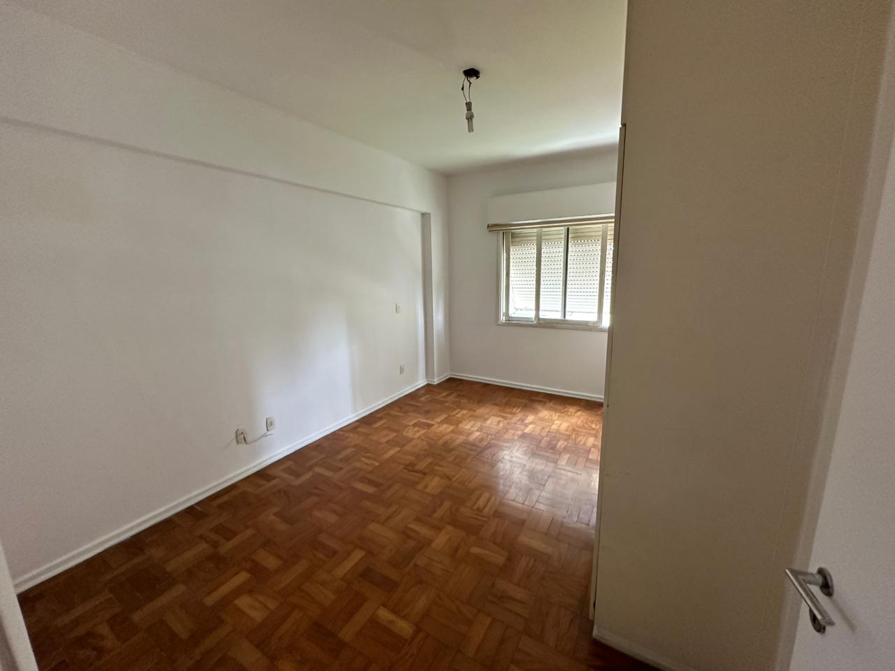 Apartamento à venda com 3 quartos, 128m² - Foto 44