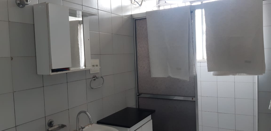 Apartamento à venda com 2 quartos, 70m² - Foto 4