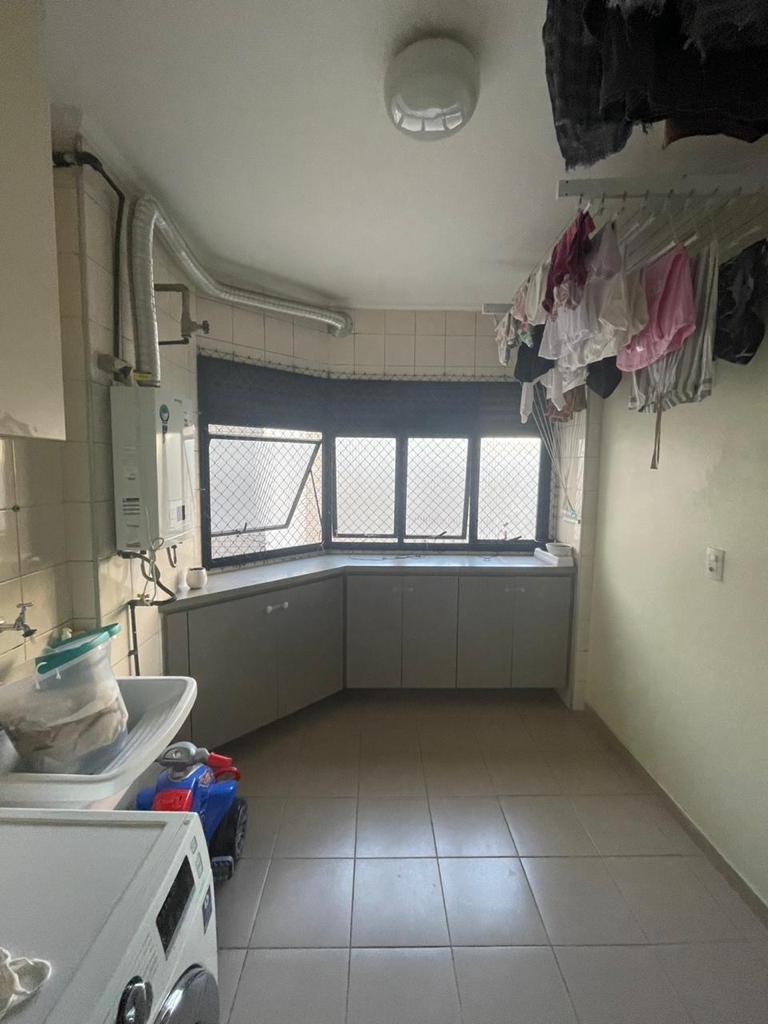 Apartamento à venda com 3 quartos, 138m² - Foto 12