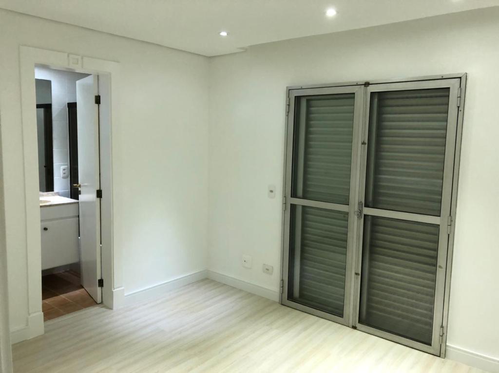 Apartamento à venda com 4 quartos, 195m² - Foto 19