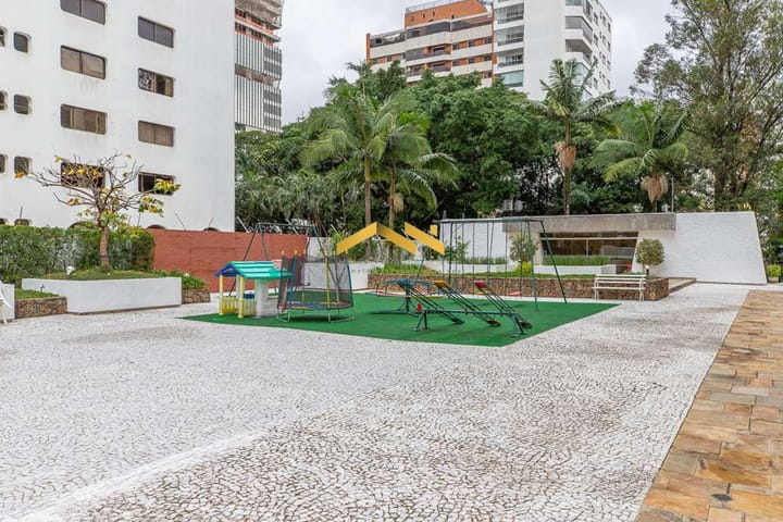 Apartamento à venda com 4 quartos, 164m² - Foto 22