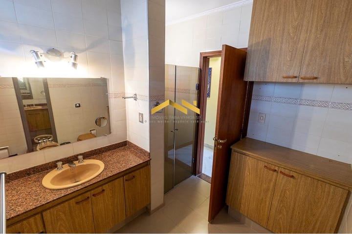 Casa à venda com 3 quartos, 300m² - Foto 11