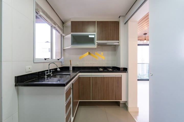 Apartamento à venda com 2 quartos, 82m² - Foto 4