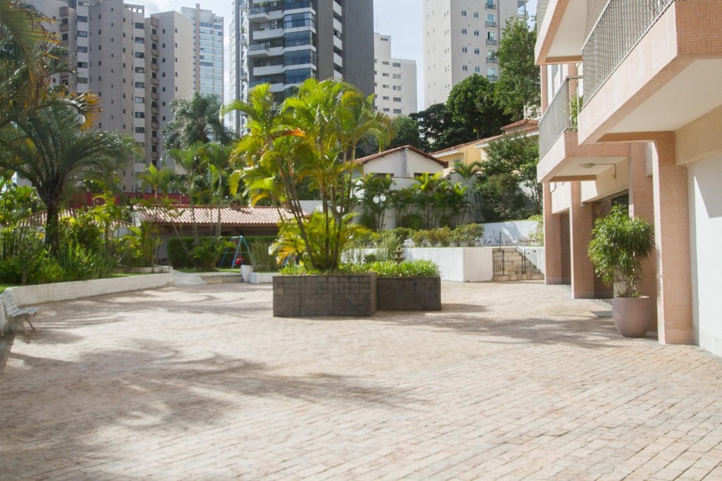 Apartamento à venda com 3 quartos, 121m² - Foto 20