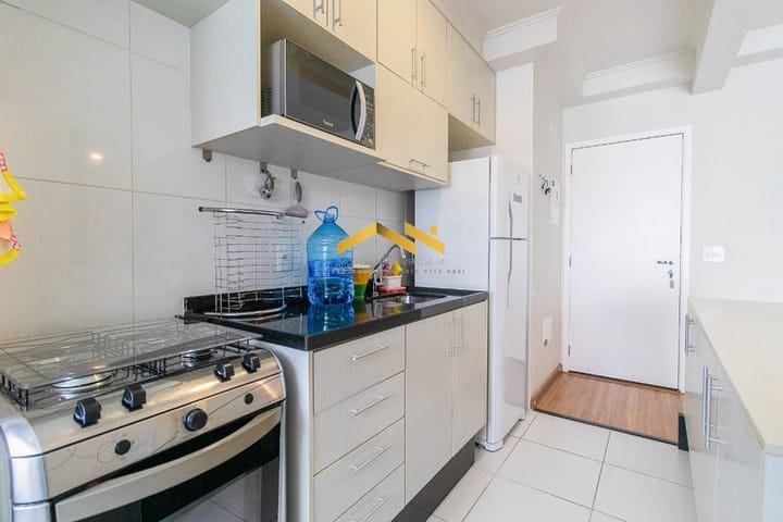 Apartamento à venda com 2 quartos, 64m² - Foto 29