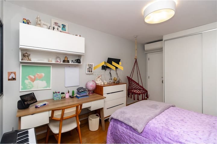 Apartamento à venda com 3 quartos, 222m² - Foto 10