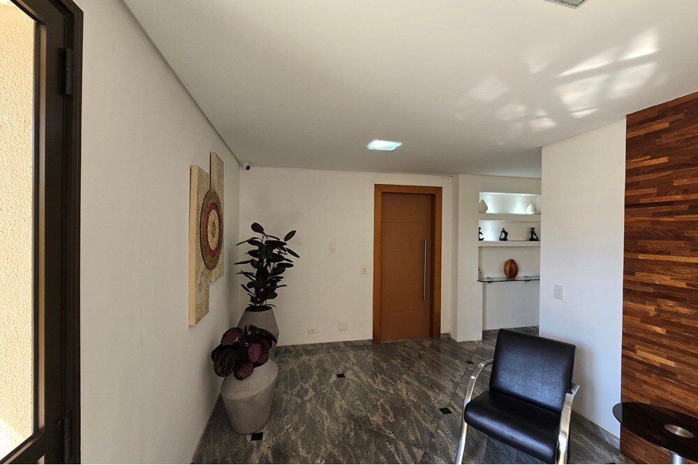 Apartamento à venda com 3 quartos, 81m² - Foto 10