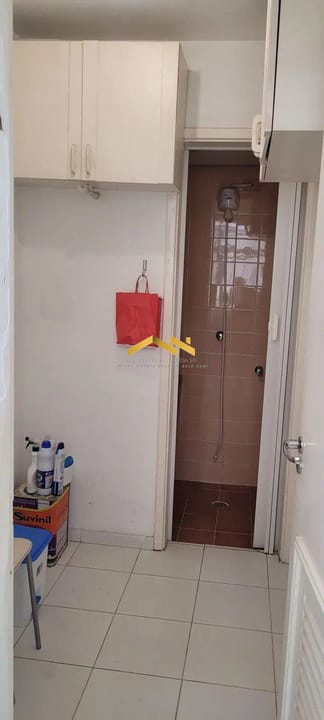 Apartamento à venda com 2 quartos, 65m² - Foto 15