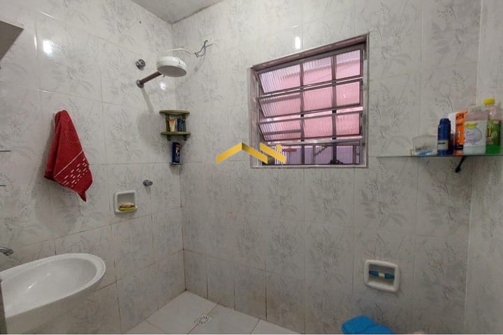 Casa à venda com 2 quartos, 77m² - Foto 17