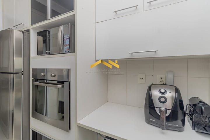 Apartamento à venda com 2 quartos, 80m² - Foto 57