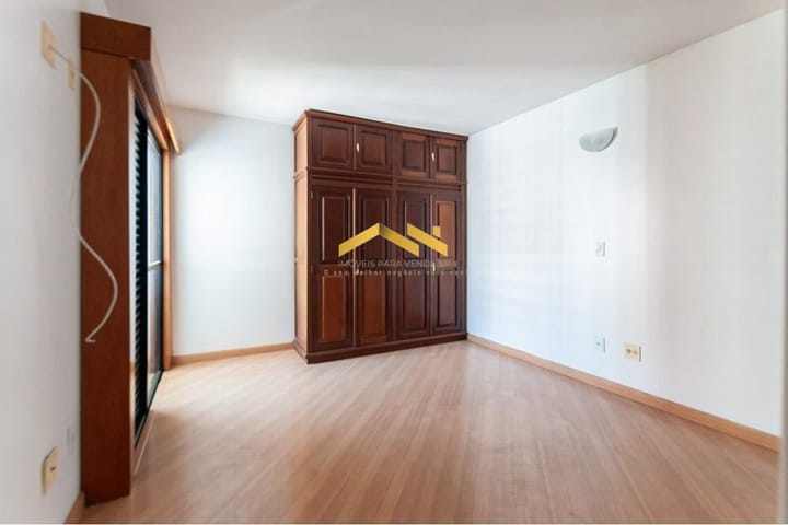 Apartamento à venda com 3 quartos, 106m² - Foto 8