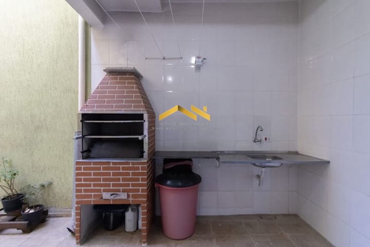 Casa à venda com 3 quartos, 194m² - Foto 10