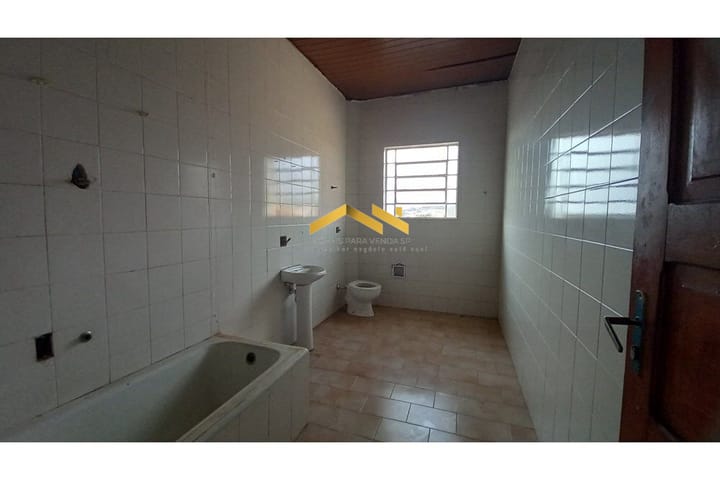 Casa à venda com 2 quartos, 140m² - Foto 8