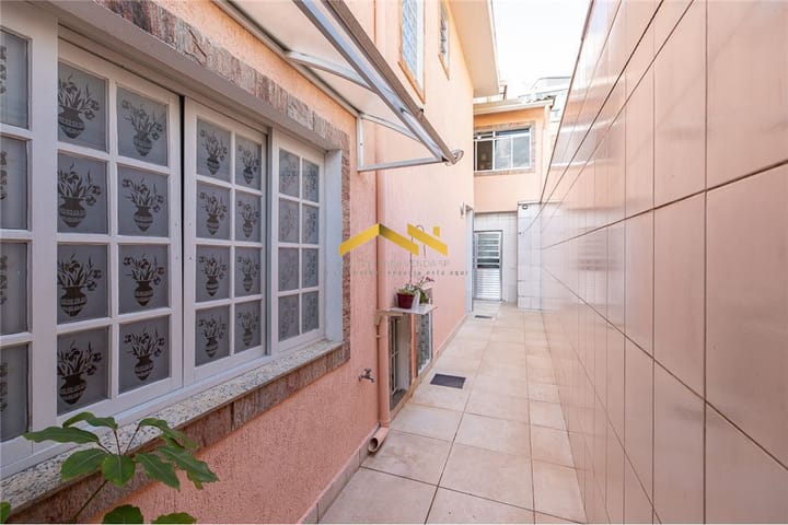 Casa à venda com 3 quartos, 260m² - Foto 18