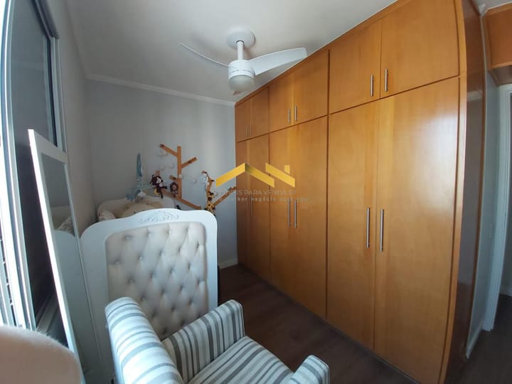 Apartamento à venda com 2 quartos, 64m² - Foto 4