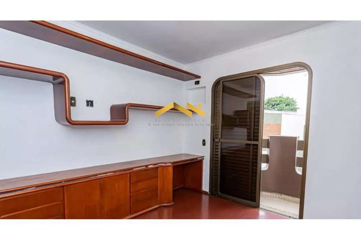 Apartamento à venda com 4 quartos, 220m² - Foto 13