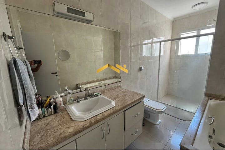 Casa à venda com 3 quartos, 208m² - Foto 7