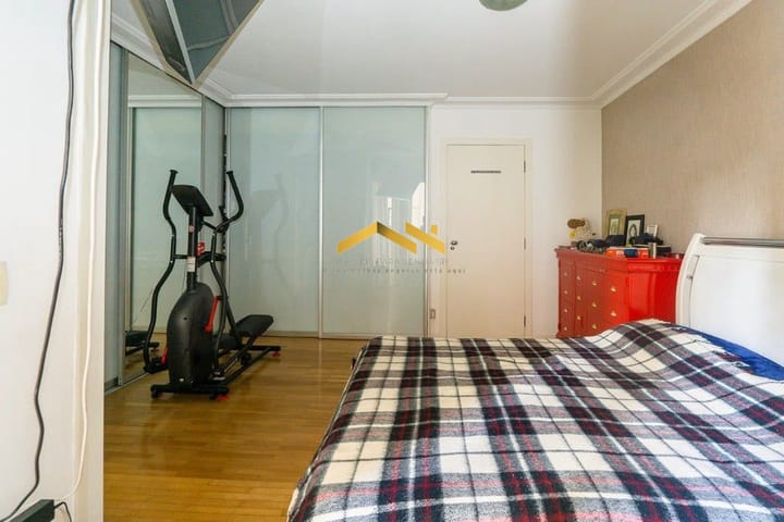 Apartamento à venda com 3 quartos, 210m² - Foto 5