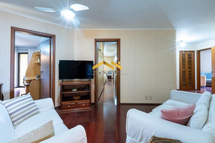 Apartamento à venda com 3 quartos, 243m² - Foto 10