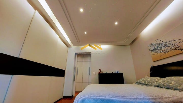 Apartamento à venda com 4 quartos, 246m² - Foto 15