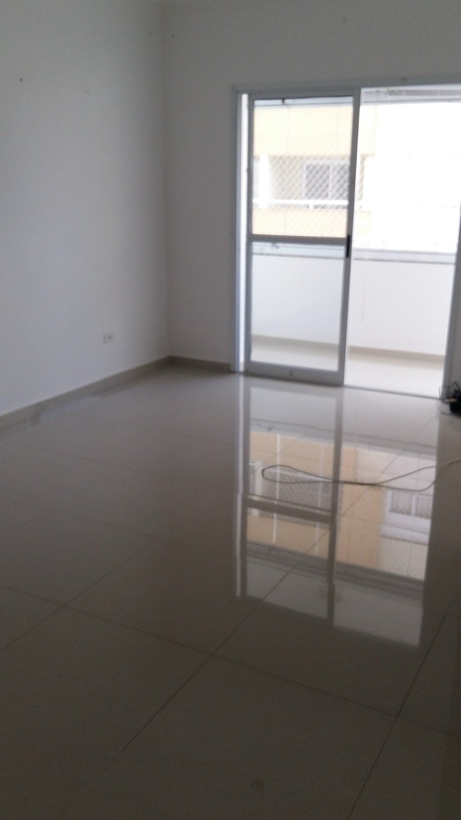 Apartamento à venda com 3 quartos, 87m² - Foto 1