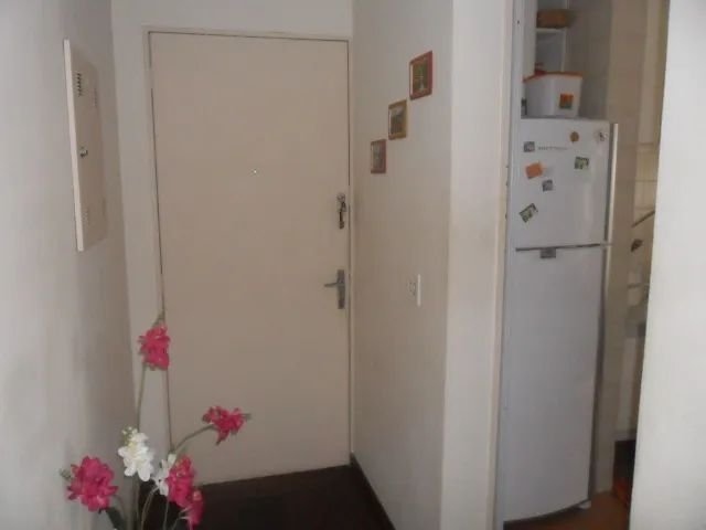 Apartamento à venda com 2 quartos, 55m² - Foto 9