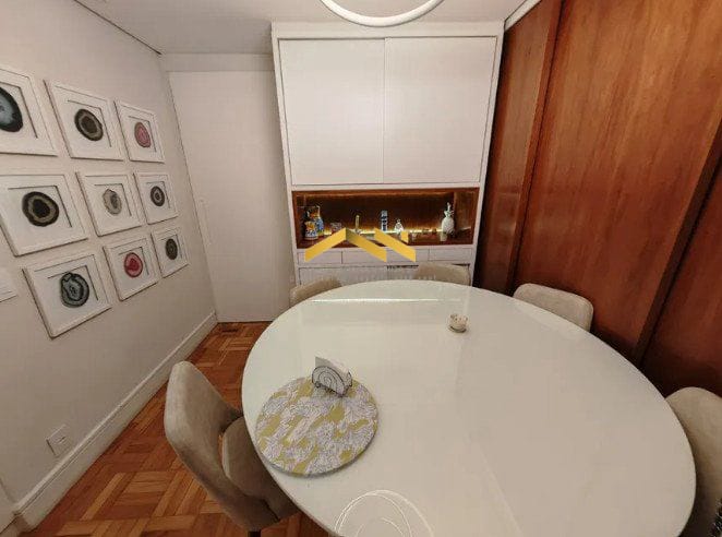 Apartamento à venda com 2 quartos, 90m² - Foto 3