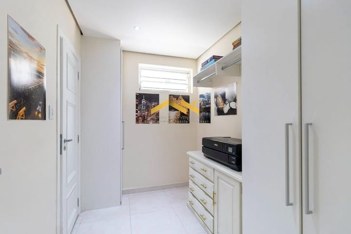 Apartamento à venda com 3 quartos, 224m² - Foto 8