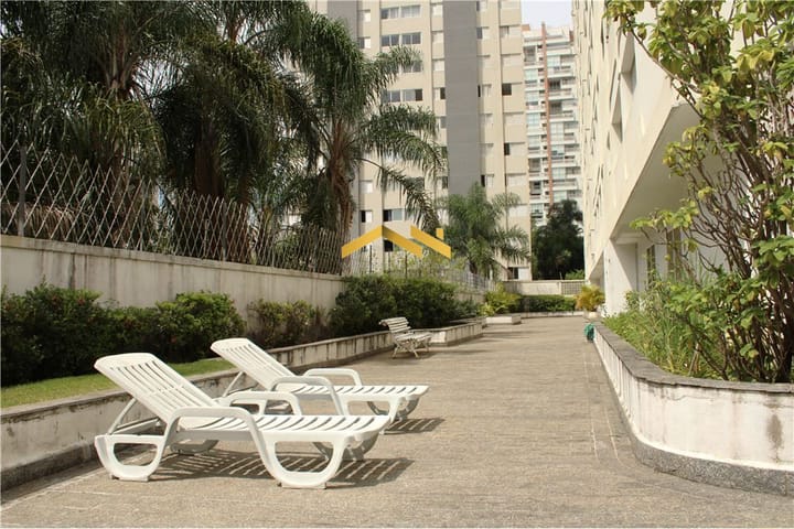 Apartamento à venda com 2 quartos, 67m² - Foto 18