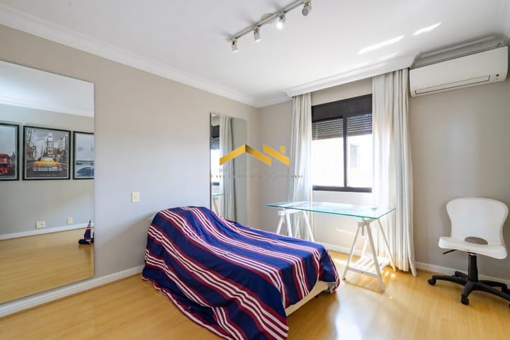 Apartamento à venda com 4 quartos, 260m² - Foto 4