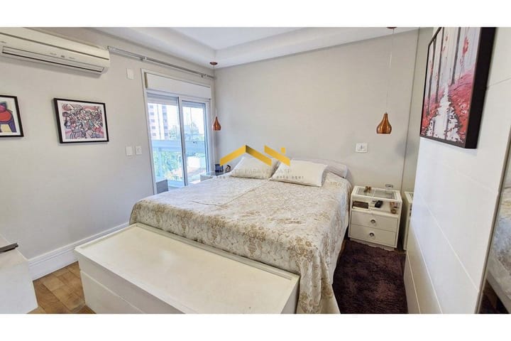 Apartamento à venda com 3 quartos, 240m² - Foto 5