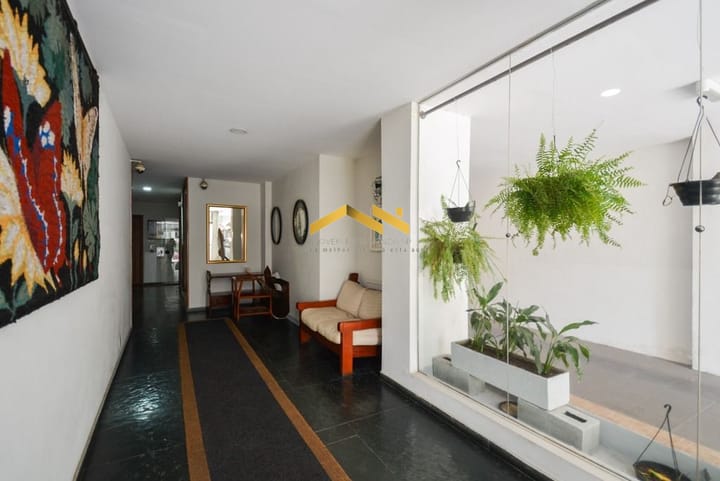 Apartamento à venda com 2 quartos, 60m² - Foto 5