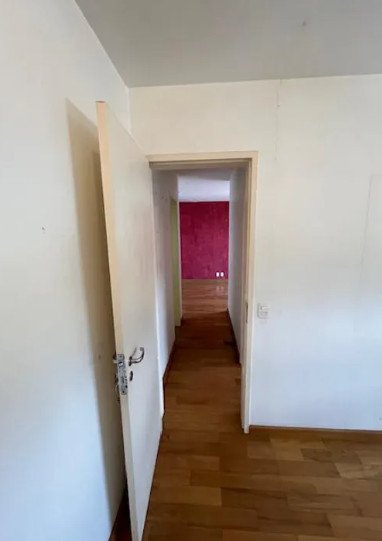 Apartamento à venda com 2 quartos, 70m² - Foto 9