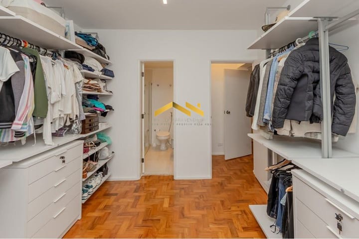 Apartamento à venda com 4 quartos, 223m² - Foto 32