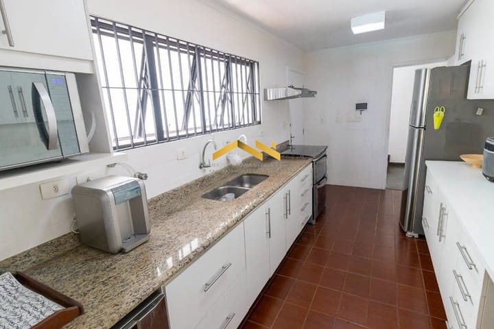 Casa à venda com 4 quartos, 364m² - Foto 29