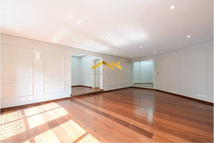 Apartamento à venda com 4 quartos, 229m² - Foto 1