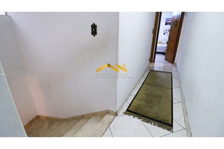 Casa à venda com 5 quartos, 200m² - Foto 18