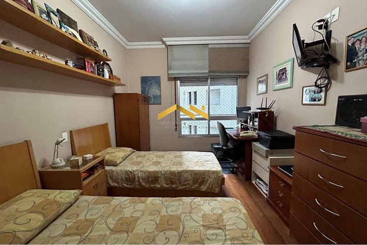 Apartamento à venda com 3 quartos, 145m² - Foto 32