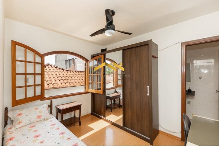 Casa à venda com 4 quartos, 207m² - Foto 7