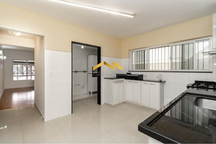 Casa à venda com 2 quartos, 179m² - Foto 30