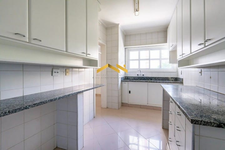 Apartamento à venda com 4 quartos, 207m² - Foto 14