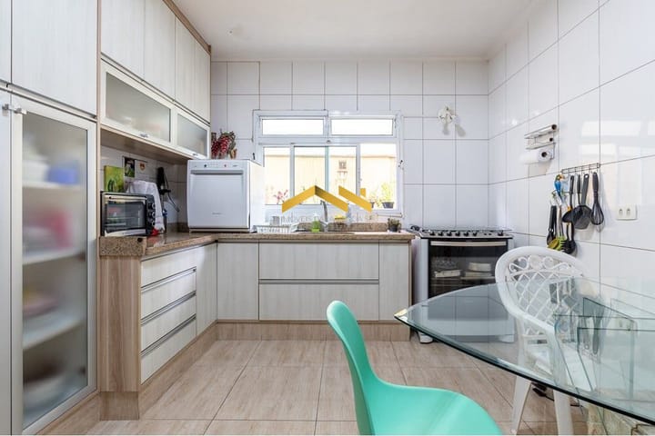 Casa à venda com 4 quartos, 229m² - Foto 46