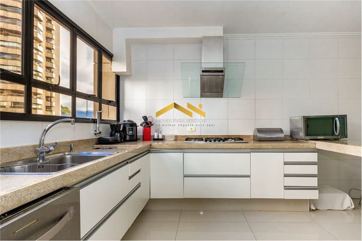 Apartamento à venda com 4 quartos, 163m² - Foto 4