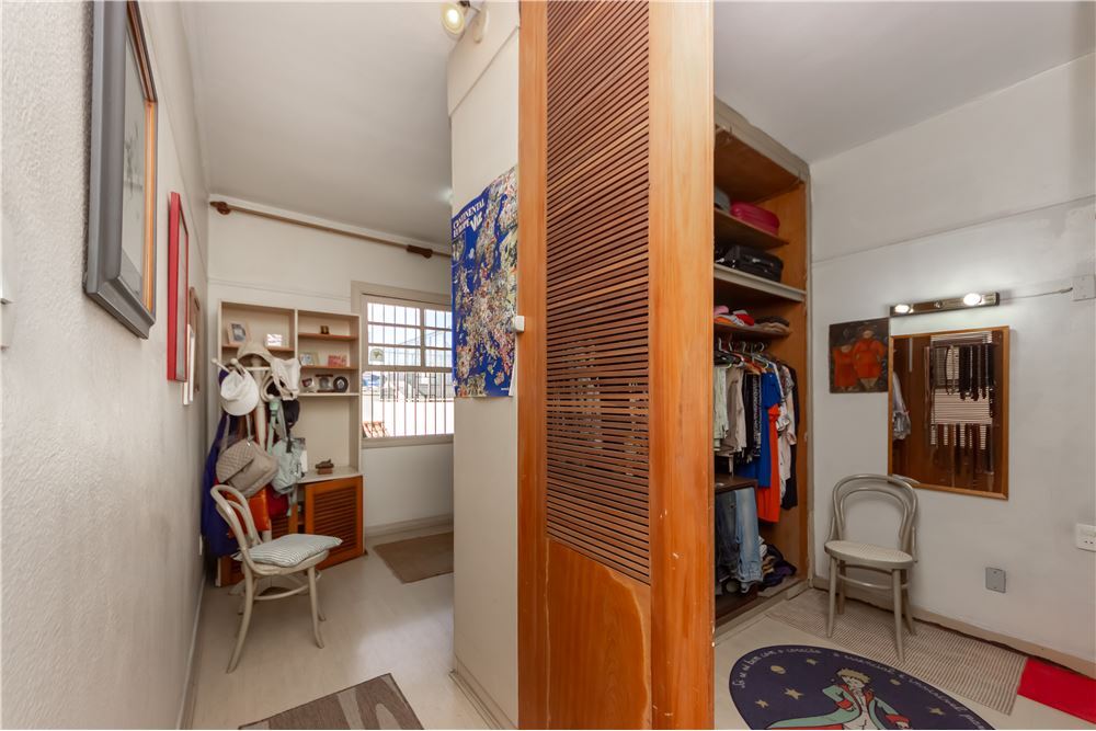 Casa à venda com 3 quartos, 220m² - Foto 12