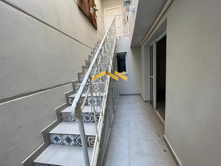 Casa à venda com 5 quartos, 270m² - Foto 10