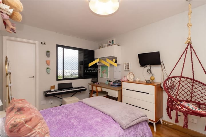 Apartamento à venda com 3 quartos, 222m² - Foto 17