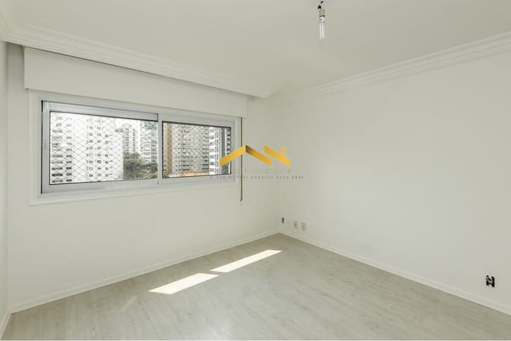 Apartamento à venda com 3 quartos, 190m² - Foto 25